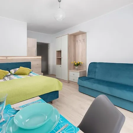 Roza Baltyku - Apartamenty I Pokoje A Debki Exterior photo