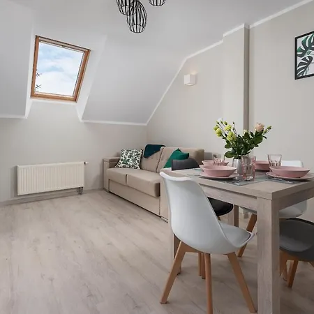 Roza Baltyku - Apartamenty I Pokoje A Debki Exterior photo