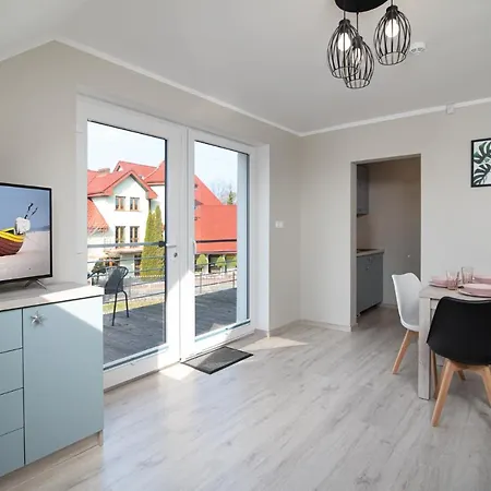 Roza Baltyku - Apartamenty I Pokoje A Debki Exterior photo